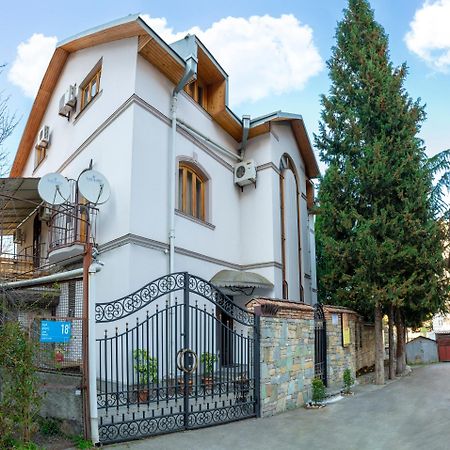 Valeria Hotel Tbilisi Exterior foto